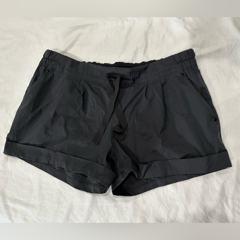 Lululemon 3 Inch Black Shorts 12